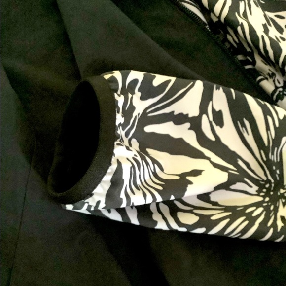 Adidas Ladies Reversible Golf Jacket - Picture 12 of 14